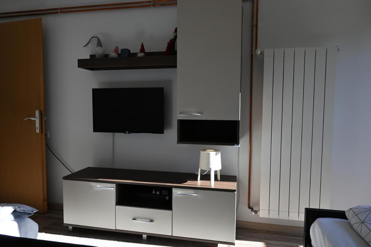 Apartman Vukasin コパオニク エクステリア 写真